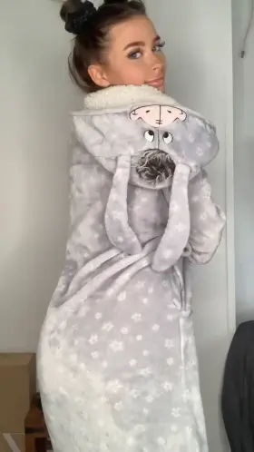 Average morning view of me 😅