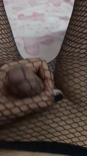 27 hope you like the surprise between my legs!🤩🥰