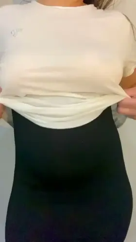 I’m constantly wet 💦 EVERY-TIME I post (F) (OC)