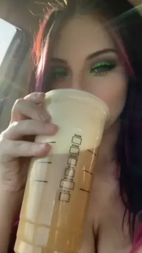 Brandi Lauren is all natural and stacked as fuck