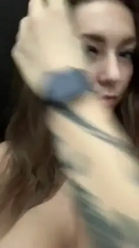 Big boobs dancing in jeans