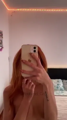 What do you guys think of my tiny body? 🥺