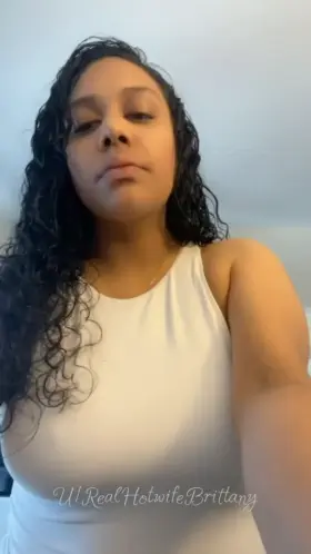 Would you play with my desi & latina titts? 🥺