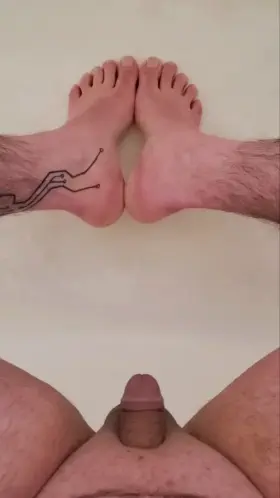First post! I wanted to pee on my feet before my shower, and so I did. 😊