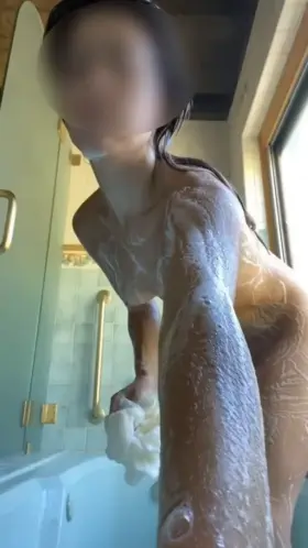 Let’s make the shower dirty (20 f)