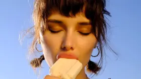 This is probably the most gratuitous video of a model (Renata Gubaeva) I've ever seen that doesn't involve nudity. Is it extra mile? I dunno but its got me feeling some kind of way.