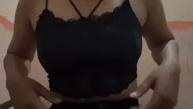 Do u Wish ur Face was in between these..? 🤪