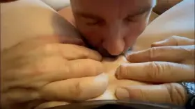 (F)37(M)50. Daddy knows how to eat my clit😍🔥😍🔥😍🔥