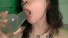 🍒 naughty little girl 🌸 looking for her daddy 🤤