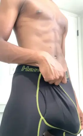 Suck me while I get a warzone dub