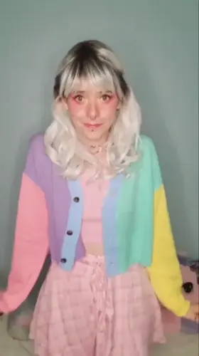 Can I be your fun sized fuckdoll?