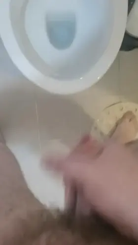 Shooting so much cum into the toilet with morning wood (no edge) DMS OPEN