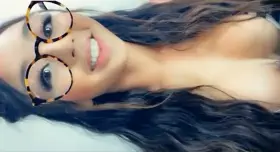 5’2” with a little junk in the trunk