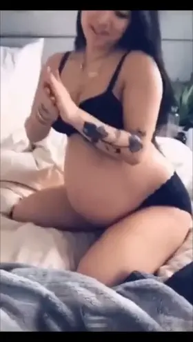 [/r/CollegeAsians] Pregnant Asa Akira Sucks and Fucks