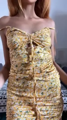 4’11” and 88 pounds with a juicy pussy, wanna taste? 😏