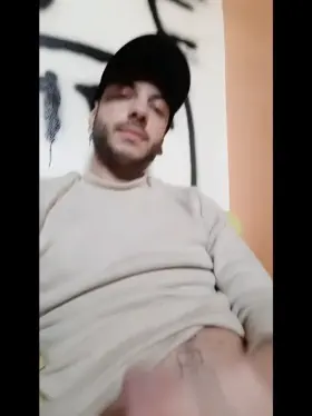 Who likes a natural dick here?