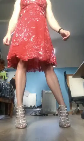 Found an old dress and look what’s inside! 💃🏻