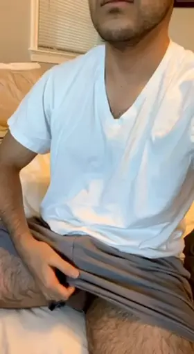[23][dick pic] Unwrapping a present
