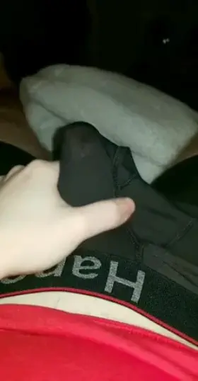 New to this. can you see the pre cum?