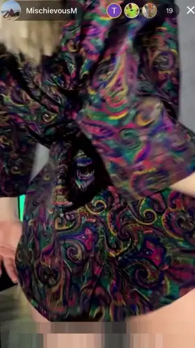 🔥 Live Now 🔥 Name in pic