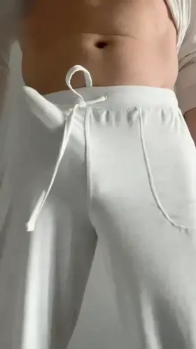 BIG SCHWINGING DICK for your Friday night. (37)