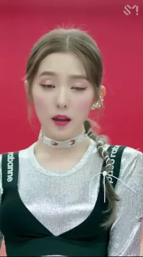 Red Velvet Irene