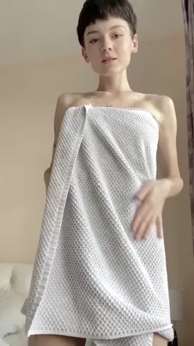 I’m taking this Towel Challenge.. Am I doing it well?