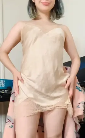 i cant stop taking my clothes off for you