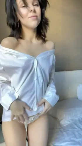 want to have some fun with my petite body?