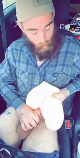 Bro fucks a toy in his car and accidentally destroys his face