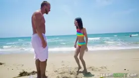 Jasmine Grey - Petite beach babe get boned