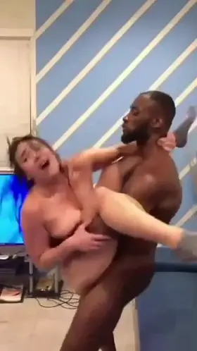 King Nasir, Carmella Clutch