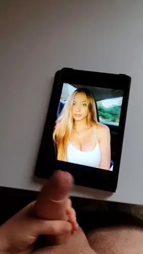 Cumming on Sophia Diamond big boobs felt so good💦