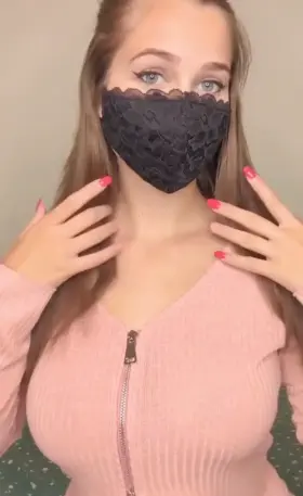 Do you think my eyeliner's sexy?