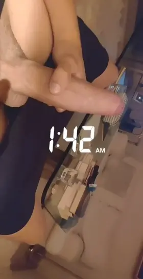 That urge at 1am to fill up 8 inches inside someone 😤