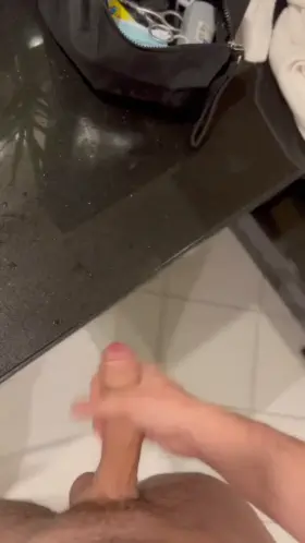 Who would try to catch these drops? 💦