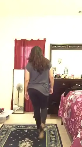 She goes wild in club. Best lap dance ever