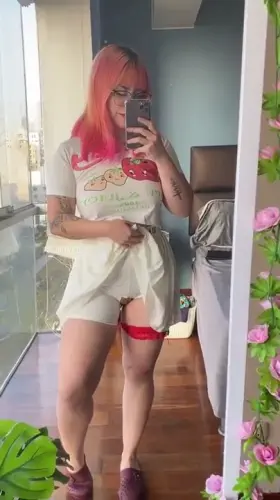 My pussy ate my shorts since it was too tight in there, upps