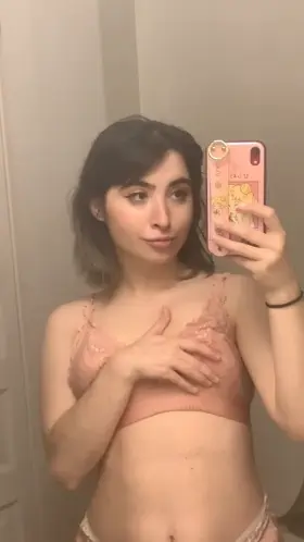 i love older men…do any like me ?