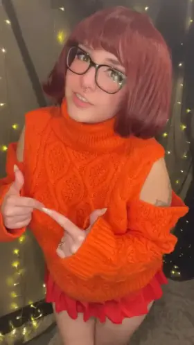Jeepers, I hope you like me, Velma by gummyghostgirl