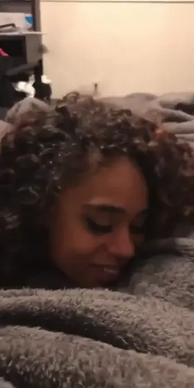 She living my fuckin dream