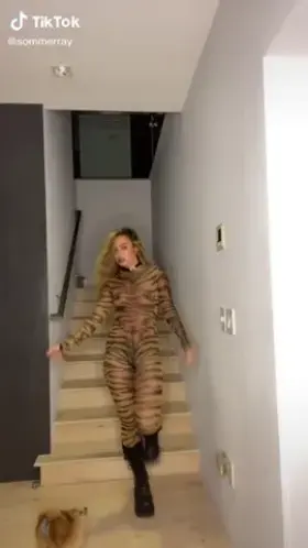 TikTok Gold 😍🍑