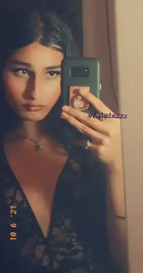 Hi guys (´,,•ω•,,)