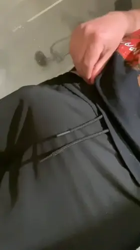 Careful of the spring action, it’ll get ya.. (M)