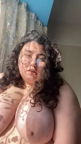 Feeling like the softest plump goddess right now!