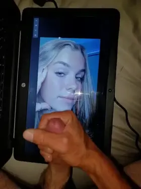 Tribbing tik tokers soon kik- hotteatbabeswyo