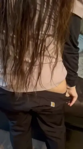 i cam so hard, his dick feels soo good in my tight pussyyy