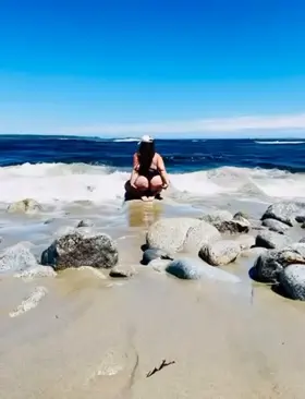 Beachy bbw booty 😜🏖🇨🇦 [op]