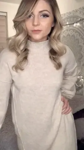 I think I need a new study buddy, but idc about studying! I just want to fk.. 📚🤭