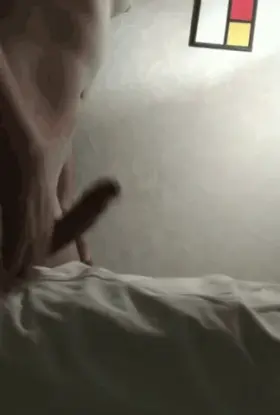 Taking volunteers to replace the pillow